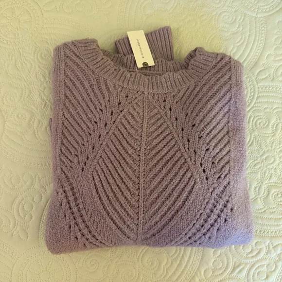 NWT Anthropologie Lavender Purple Sweater Bell Sleeves L - Picture 3 of 8